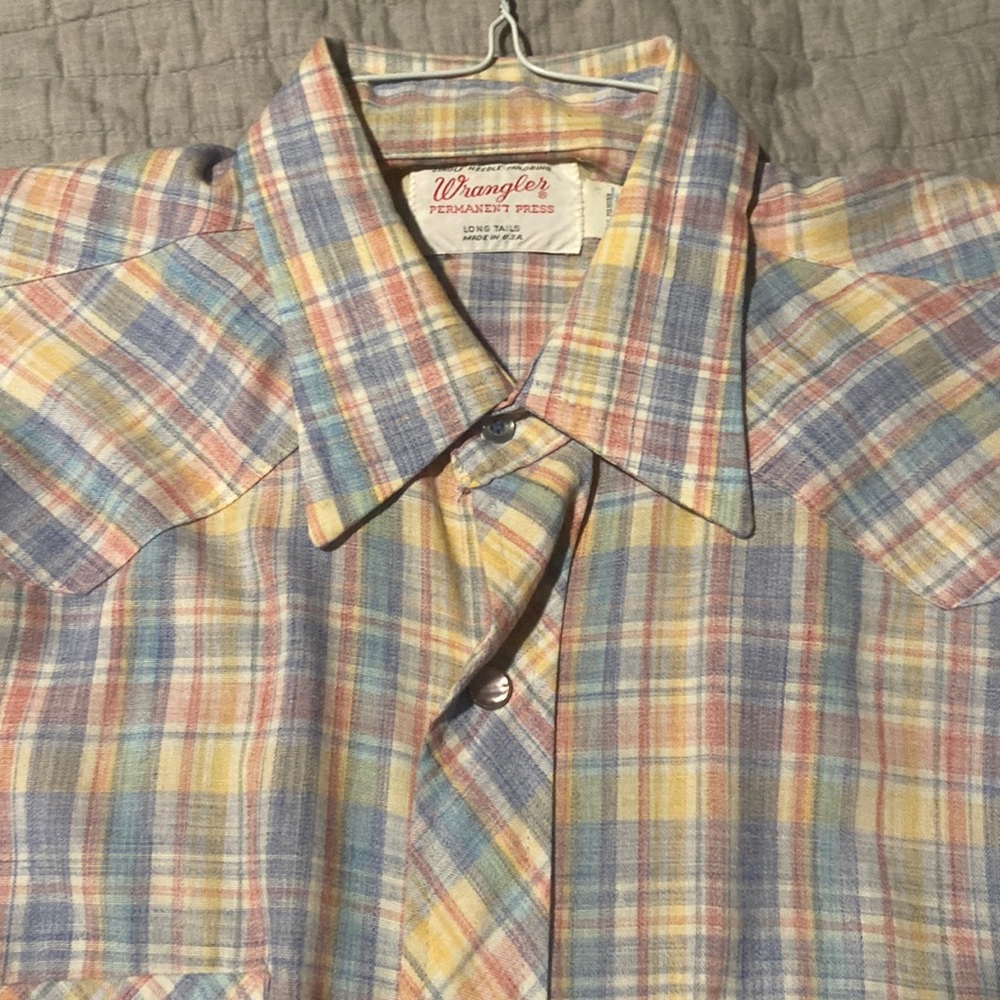 Wrangler Mens Plaid Button Down